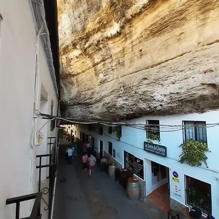 La Roca Encantada Apartment Setenil De Las Bodegas